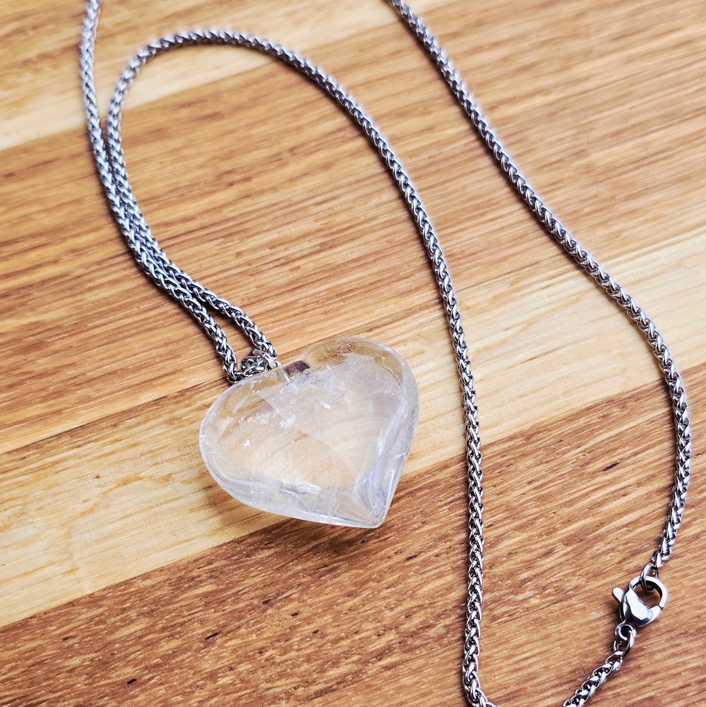 Bergkristall Hjärtpendant med Halsband 2mm