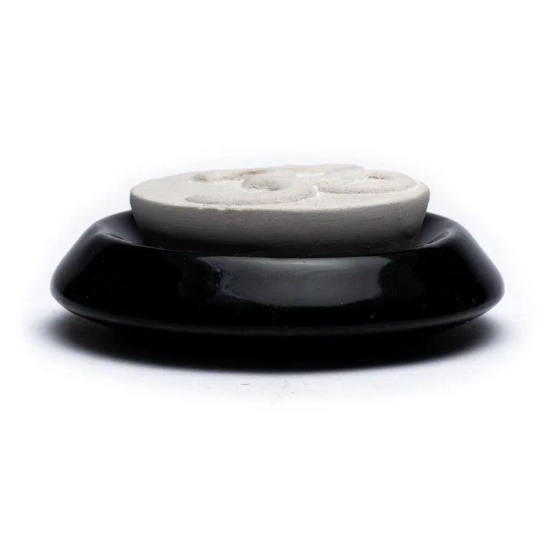 Aromastein-Diffusor „OM“ schwarz – 75 mm