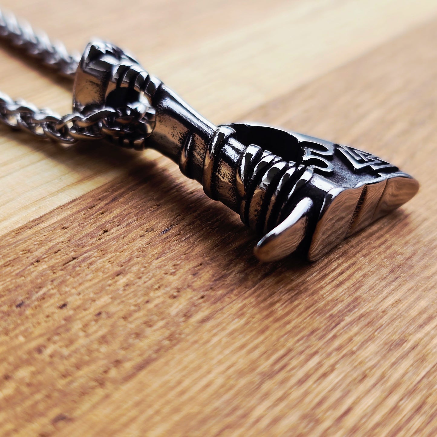 Halsband "Battle Axe" Silver (2025)