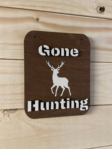 Wanddekoration „Gone Hunting“