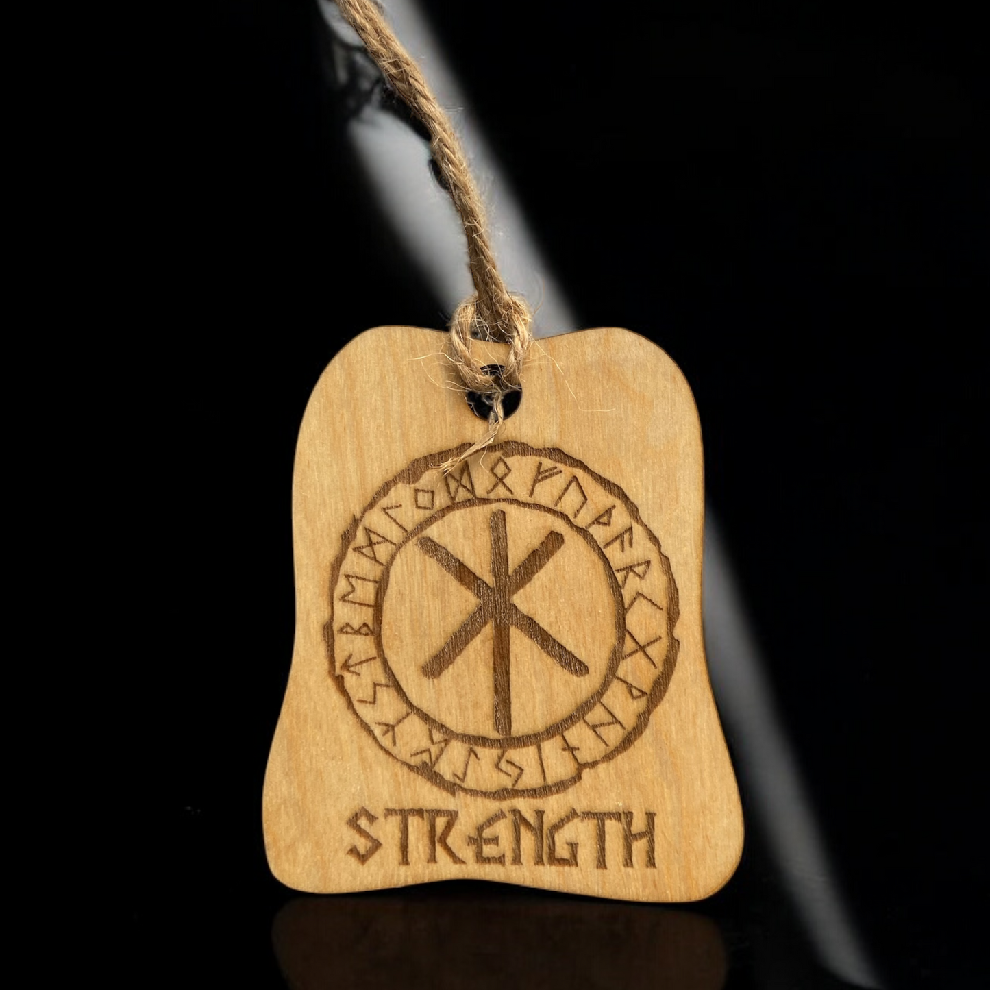 Nordisches Runeamulett – Schutz und Stärke in einem eleganten Design 🌿✨