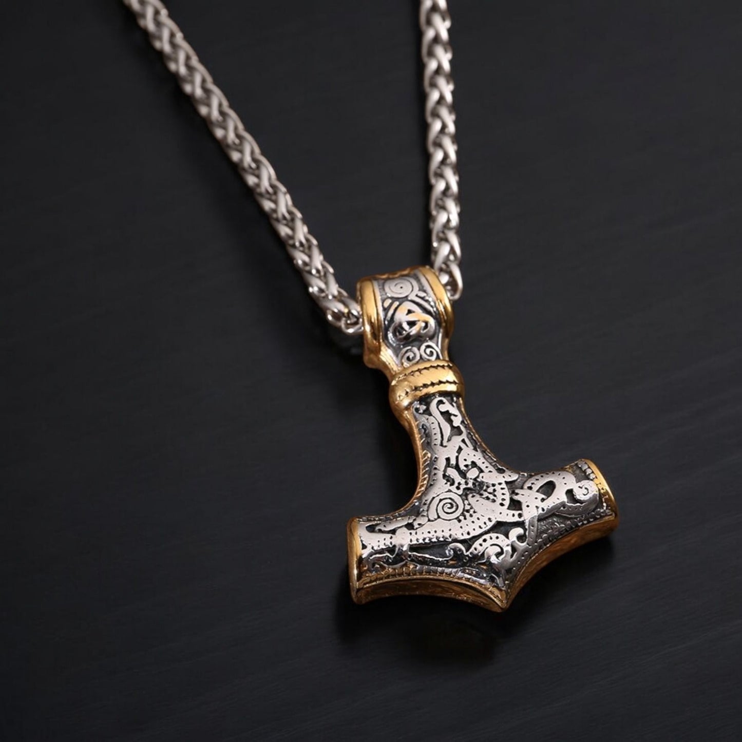 Halskette „Mjölnir Asgard-Knoten“