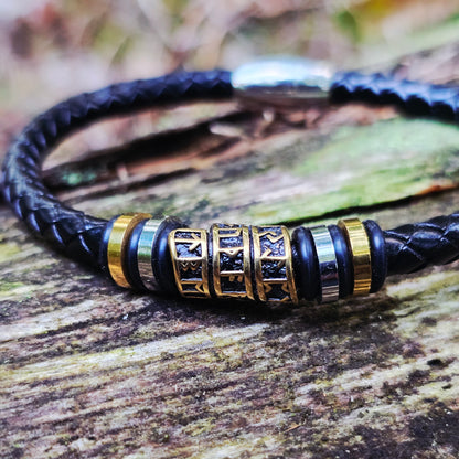 Lederarmband "Goldrunen" einfach