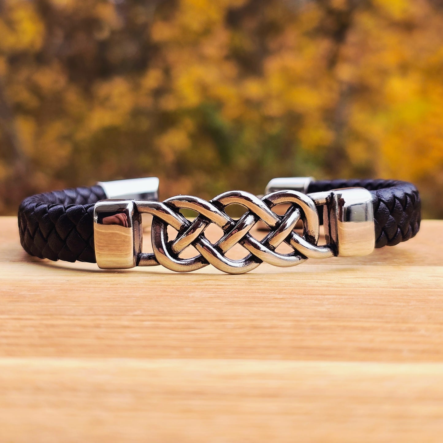 Bracelet "Leather Knot"
