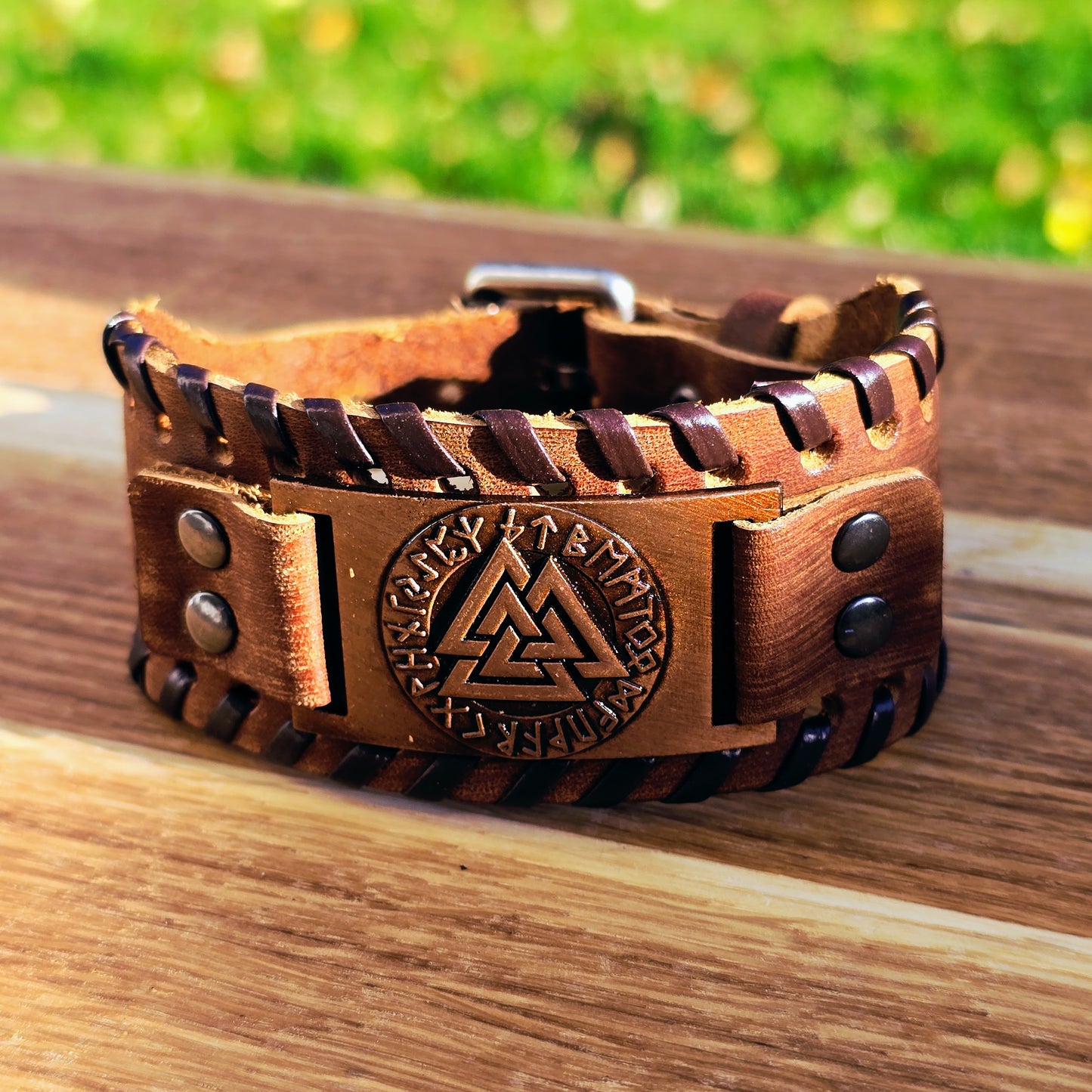Armband Valknut Premiumäder Brunt