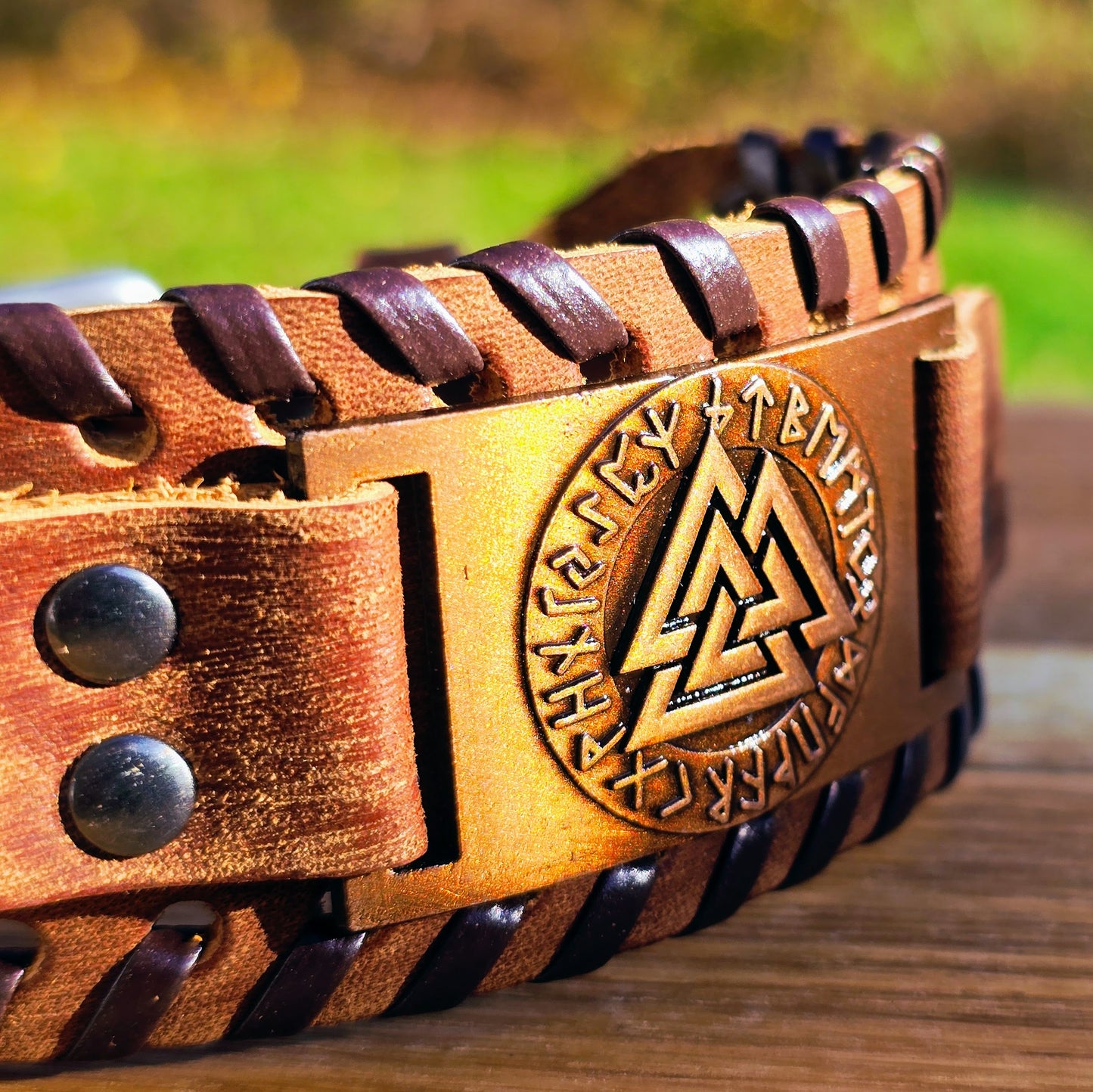 Armband Valknut Premiumäder Brunt