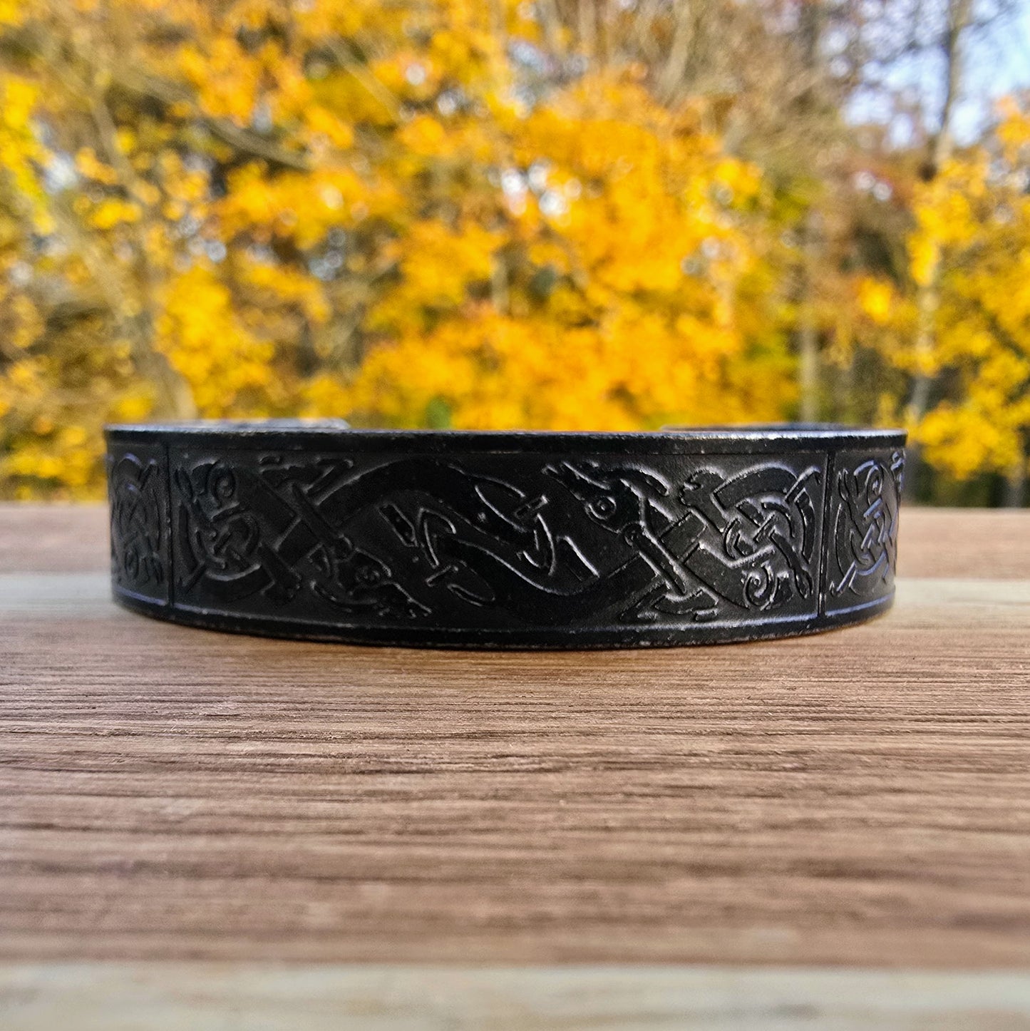 Norse Antique Bangle - Antik