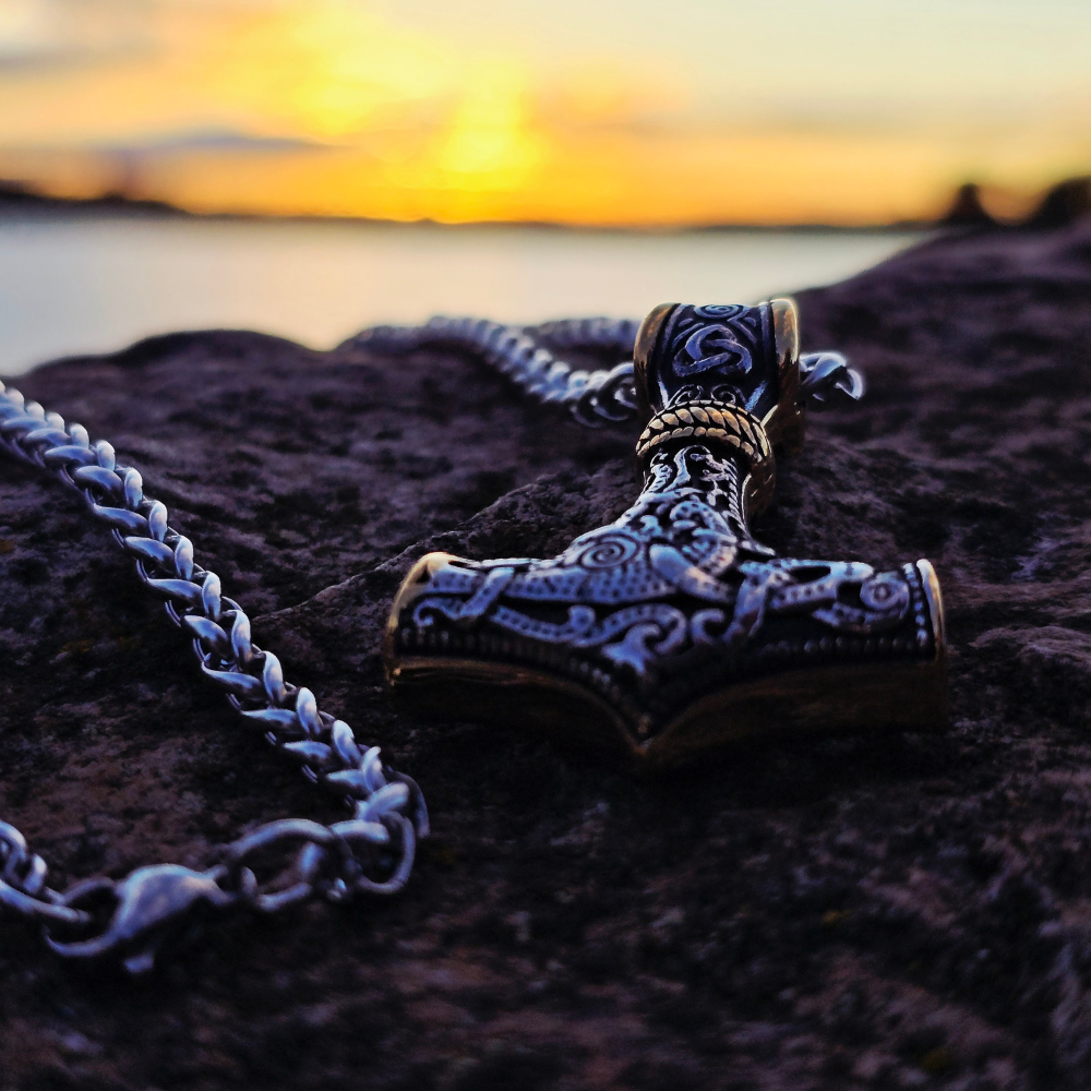 Halskette „Mjölnir Asgard-Knoten“