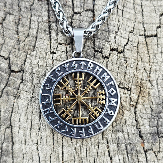 Necklace "Rune compass Vegvisir" (2025)