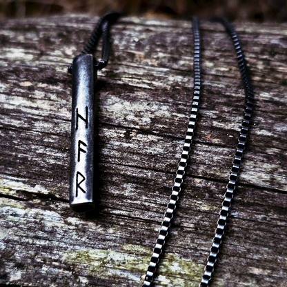 Halskette „Norse Bar Amulet Antique“