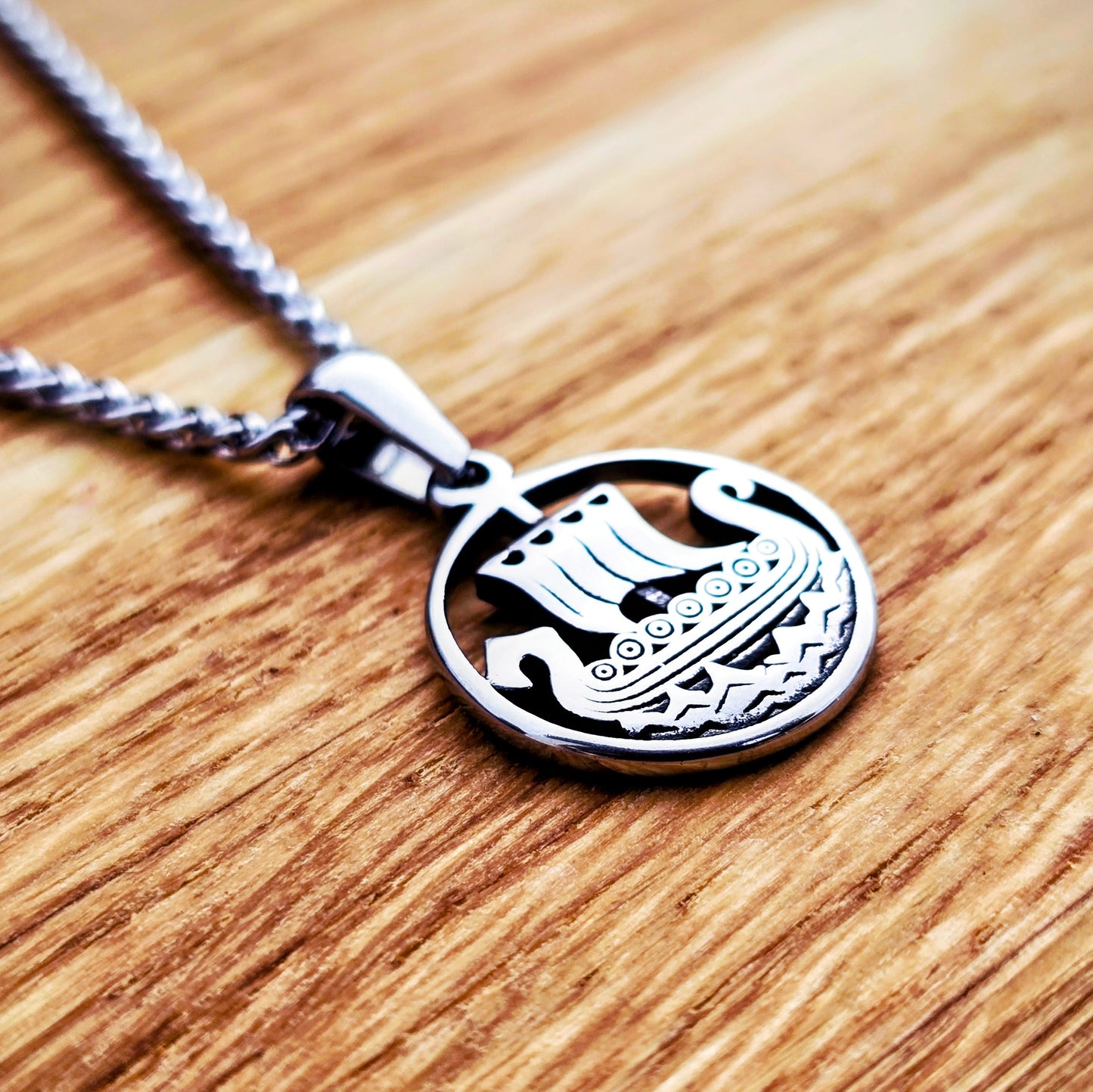 Necklace "Longship elegance" (2025)