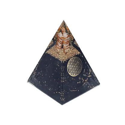 Orgonit Pyramide mit Schwarzem Turmalin und Blume des Lebens
