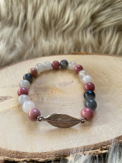 Armband / Mala - Rhodonit &amp; Grauquarz mit Feder