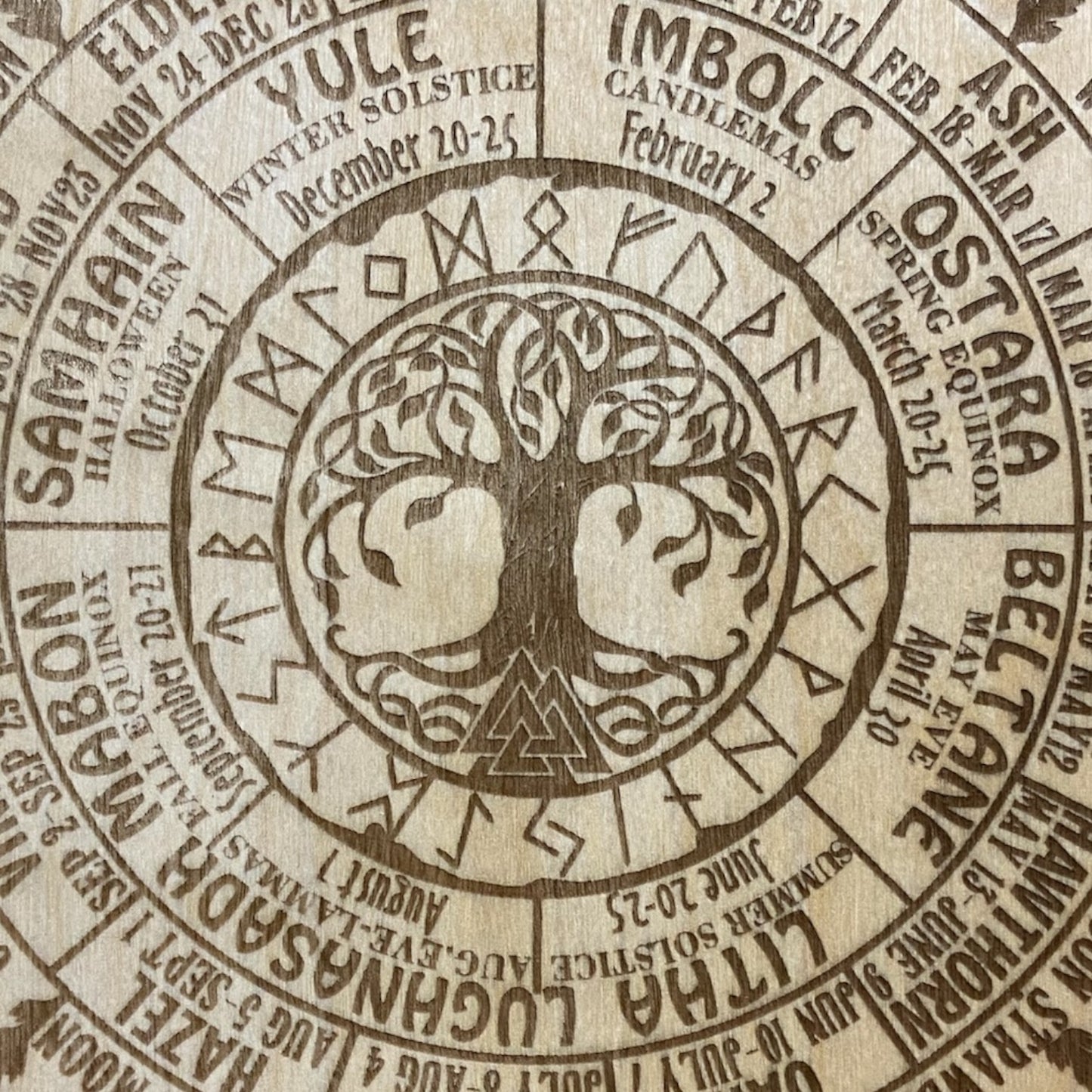 Wanddekoration „Lebensbaum und Jahreskreis“
