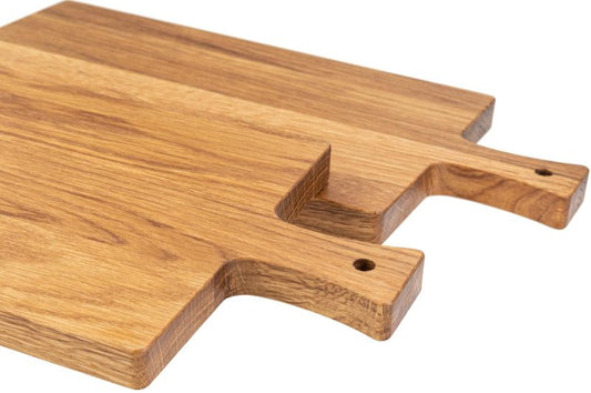 Schneidebrett mit Griff aus geölter Eiche – 40x20cm